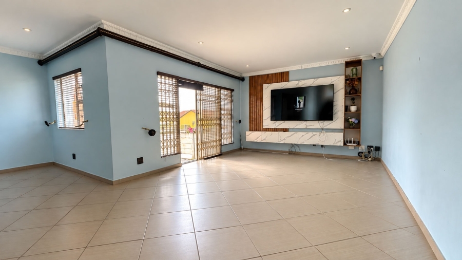 3 Bedroom Property for Sale in Bluewater Bay Eastern Cape